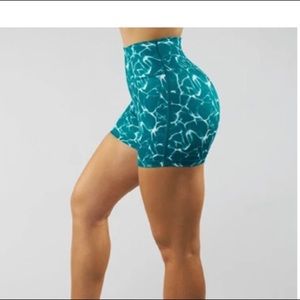 ISO of Wave citrus shorts